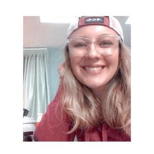 Meet your Posher, Alexandra